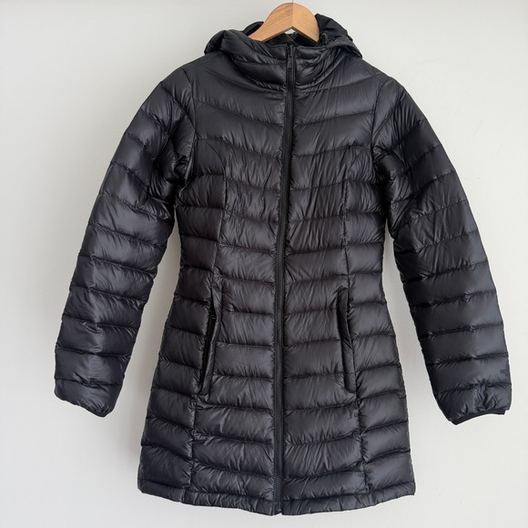 The North Face Jackets & Blazers - The North Face Puffer Jacket Small Womens Black Hooded Down Parka Jenae